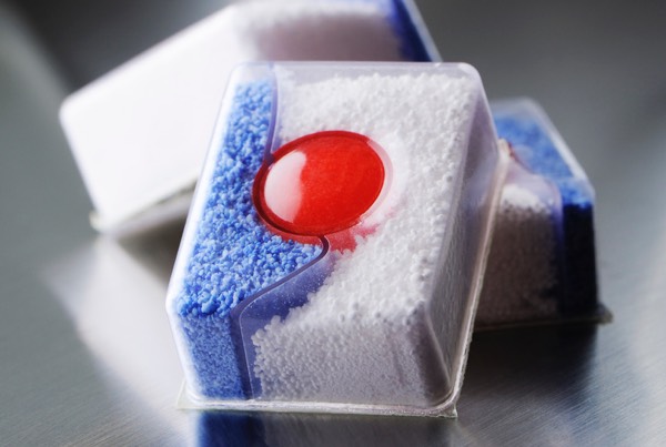 Alkaline buffering for dish washing detergents