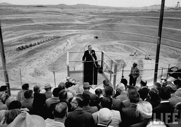Open pit mine dedication ceremony in 1957